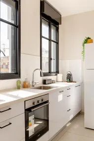 Boho Chic | High End 1BR Apt. 5Min to Rothschild - Image 4