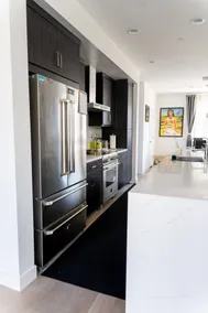 Luxurious 3-bedroom townhouse in Oakland - Image 4