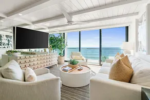 Luxury Oceanfront Condo with Unbelievable Views - Image 2