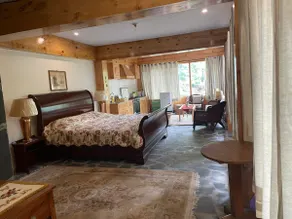 Larkspurs, Dunga Gali -Furnished Studio Apartment - Image 5