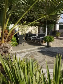 House surrounded by greenery and Mediterranean scents!! - Image 3