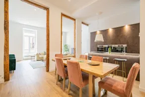The Heart of Chueca - 3Bdrm 3 Bath - Image 2
