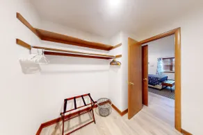 Clean, Quiet Budget 1 Bedroom Apt w/office - Image 4