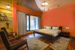 Solace, Kasauli. (Disinfected after every stay) - Image 2