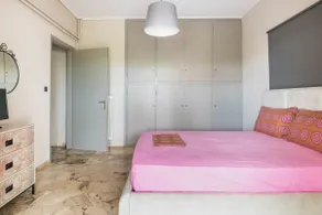 Beautiful, comfortable, recently renovated apartment! - Image 2