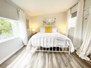 Nirvana Glamping Cabin: Yoga/Hike/Swim @13 Acres - Image 2
