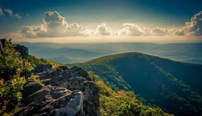 Top Massanutten Mountain House | Waterpark Hiking - Image 5