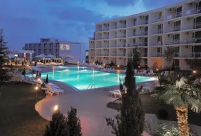 Boho Studio 4 pools 10min to the beach - Image 2