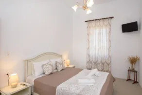 Kastri Apartment at Vroutsi -Amorgos - Image 2