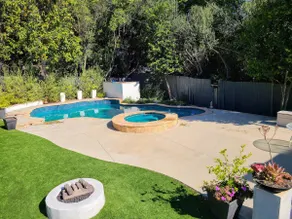 Quiet Little House - Sherman Oaks - Image 3