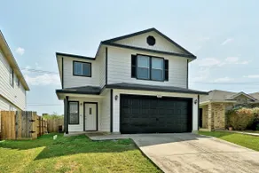 Hot Tub, Backyard Patio, BBQ, Fire Pit - Image 2