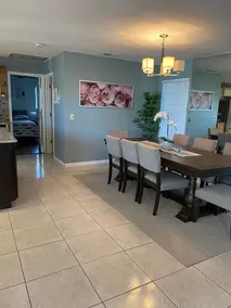 Cheerful home w/pool & 5-min walk to beach - Image 4