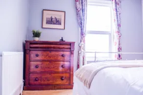 Lovely 3 bed house in the heart of Cheltenham - Image 3