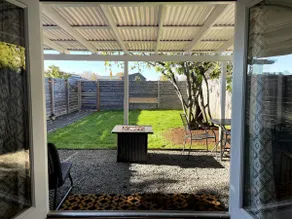 Bright, Private & Cozy with Yard - Image 2