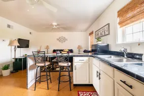 Ebenezer Cottage - Entire Guesthouse - Image 3