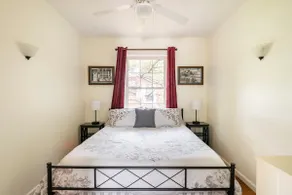 Ebenezer Cottage - Entire Guesthouse - Image 5