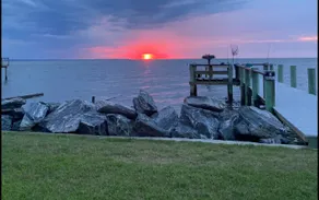 Magnificent Waterfront Chesapeake Bay Retreat - Image 2