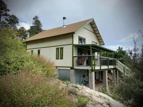 The Writer's Retreat: King, Covered Deck, Views - Image 2