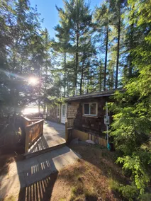 300ft Pristine Lakefront Newly Renovated Cottage - Image 2