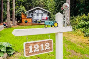 LITTLE HOUSE on PENDER: Sea & Forest View from Spa - Image 5