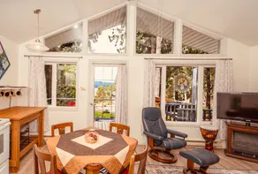 LITTLE HOUSE on PENDER: Sea & Forest View from Spa - Image 4