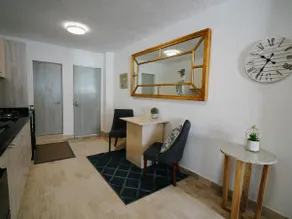 Beautiful Loft • Private Terrace • 5 min. from Downtown - Image 3