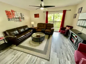 Sleeps 16! No Stairs! Perfect Location! Stylish & near SDC, Lake, & HWY 76 Strip - Image 4