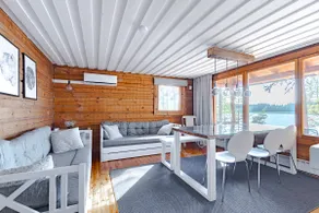 Mäntykallio hirsimökki / Cottage with a view - Image 4