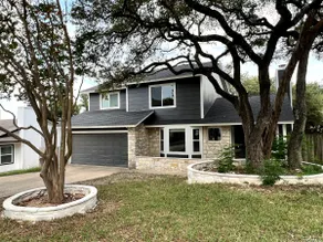 Newly Remodeled Gem In The Epicenter of The ATX - Image 2