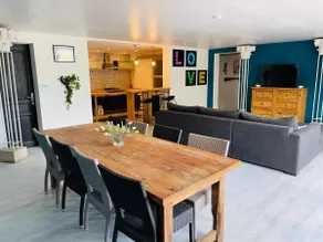 Charming house with a hot tub. - Image 3
