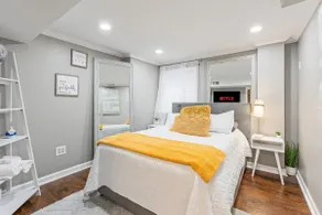 Chic & Elegant Retreat w/Free Parking - Image 5
