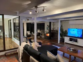 Coastal Country Retreat, Spa, fireplace, pet friendly, FREE WIFI wine & chocolates, Kilarney, 10 minutes to Phillip Island - Image 5