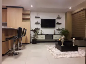 Modern 3B apartment in La Victoria Condominium. - Image 3