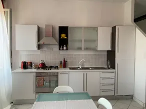 Charming apartment in Parma - Image 4