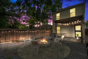X-BOX, Nintendo, King| Cozy Luxury Home|SLPS12 - Image 2