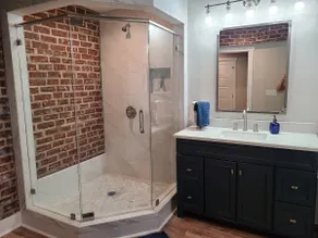 Lovely two-bedroom Industrial loft condo - Image 5