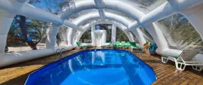 S3 | SUB HEL. Budget room in a house with a swimming pool. - Image 2