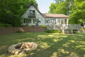 Lake Roland Recreation Cabin - Image 3