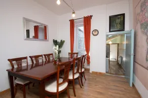 7 Bedroom Townhouse - Image 5