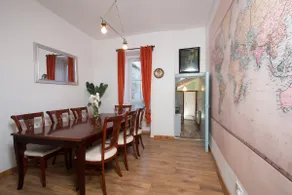 7 Bedroom Townhouse - Image 4