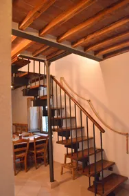 Apartment in Chiusdino with terrace - Image 3