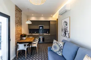 Modern apartment + cozy + views of Plaza Mayor - Image 2