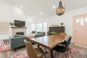 Cleveland Point Beach House - Image 3