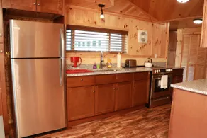 Dragonfly Cottage on Beautiful Mountainview Lake - Image 5