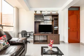 MONACO HOUSE - Image 2
