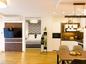 Penthouse with two bedrooms and parking - Image 2