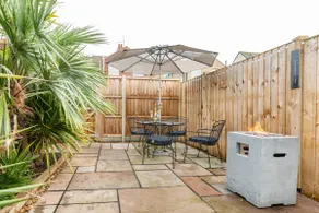 Mill Road Reinvented, Contemporary Cottage, Cromer - Image 5