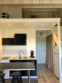Air-conditioned studio with pool near Saint-Tropez - Image 4
