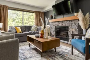 Lovely 3-BR condo w/Hot Tub at the Edge of Canmore - Image 2