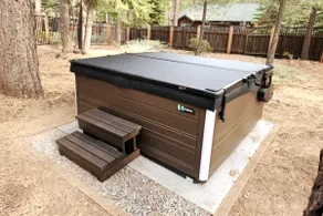 New, Air Conditioning, Hot Tub, Games, EV Charger - Image 3